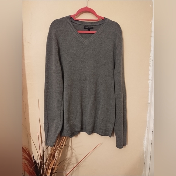 Banana Republic Men's Gray V-Neck Men's Sweater W/ Elbow Patches Size Large - Picture 1 of 8